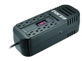 Regulador Forza 8 Contactos 1200 VA 600W