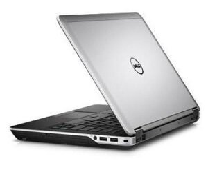 Laptop Dell Core i5 14" 4GB RAM 500GB HDD Gris